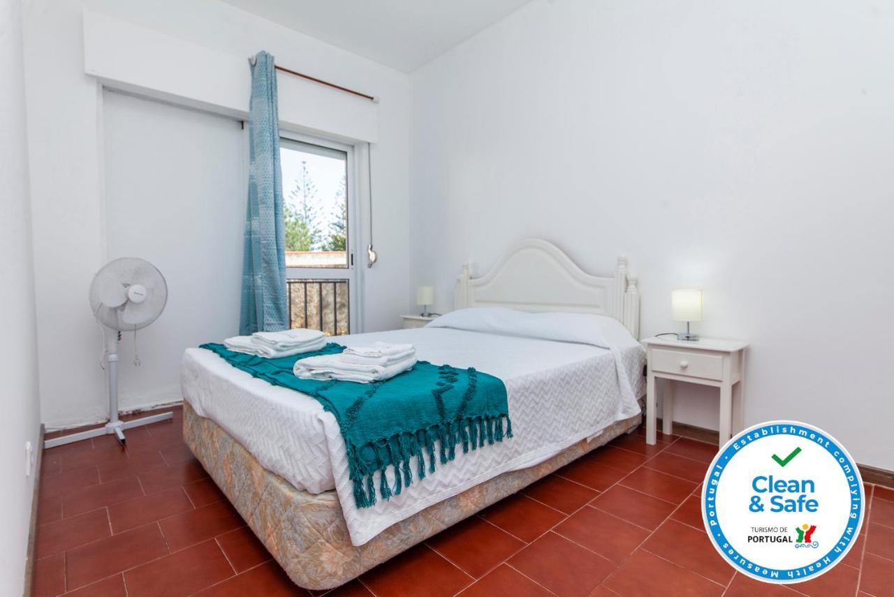 E - Local Da Trindade Guesthouse Lagos Quarto foto